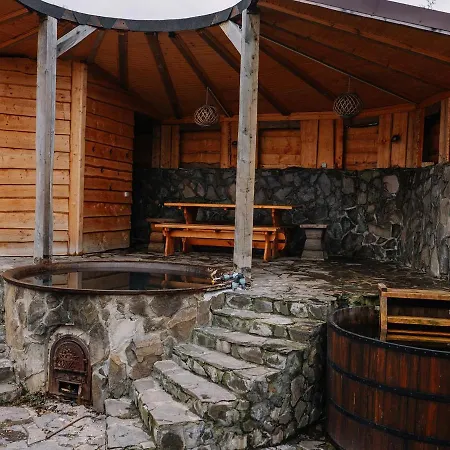 Hotel Kateryna Polyana (Transcarpathia)