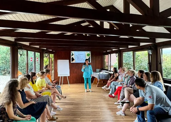 酒店 凯特琳娜酒店 *